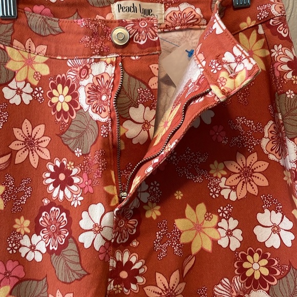 PEACH LOVE RETRO HOPPY BOHO FLORAL BELL BOTTOM FLARED JEANS NWT - Picture 5 of 8